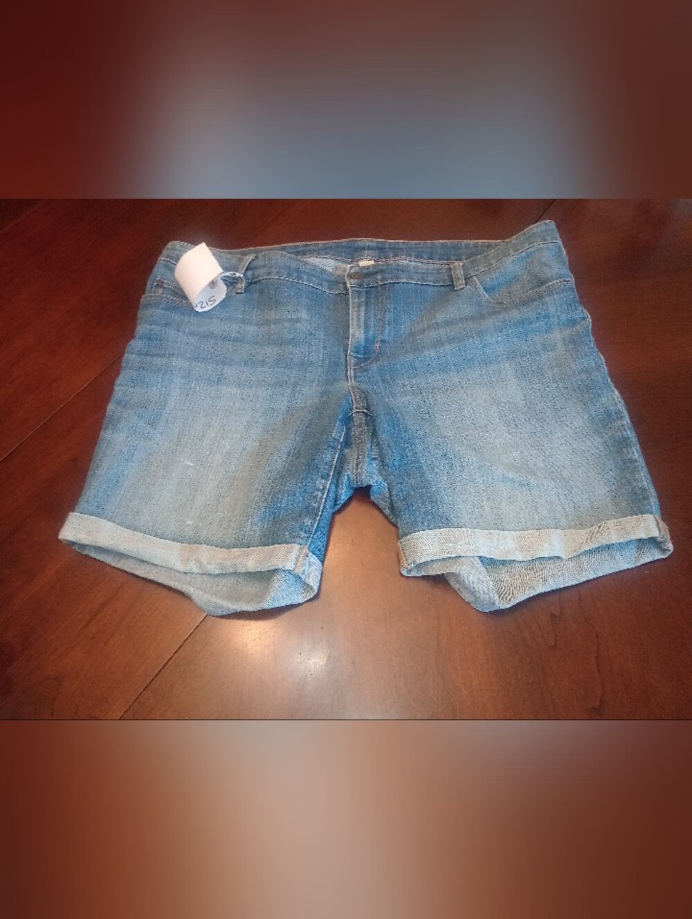 Old Navy Light Blue Denim Roll-Cuff Women’s Shorts
